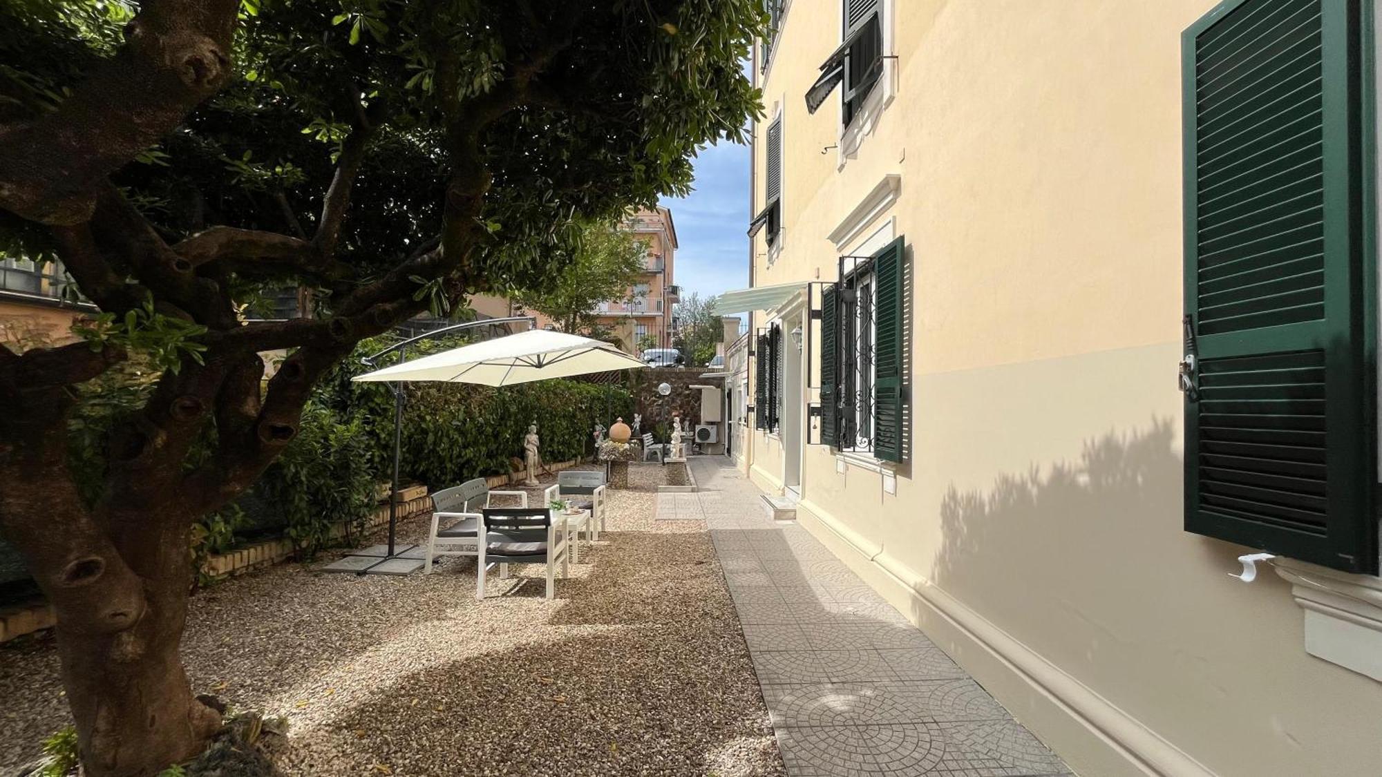 Holiday Garden House Roma Екстер'єр фото